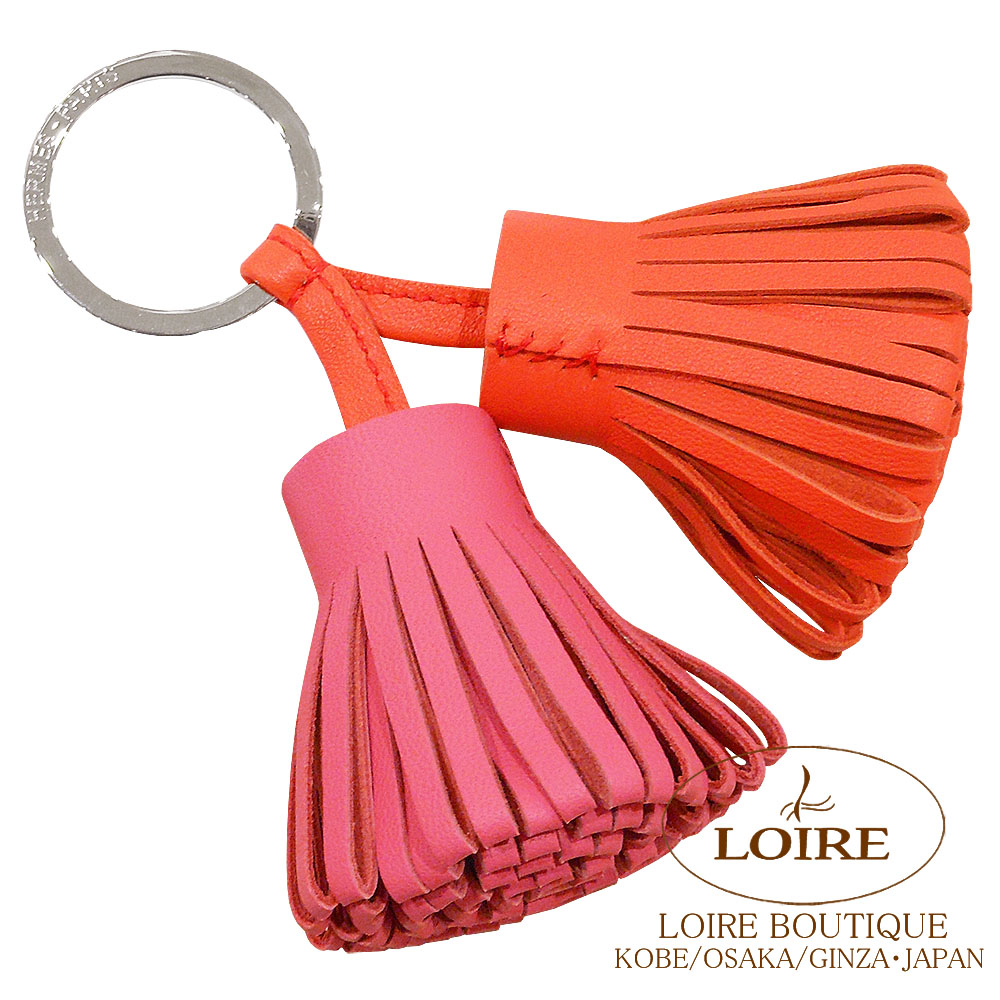 エルメス<br>カルメン ウノドス キーリング<br>オレンジポピー×ローズアザレ<br>ラムスキン<br>シルバー金具　
